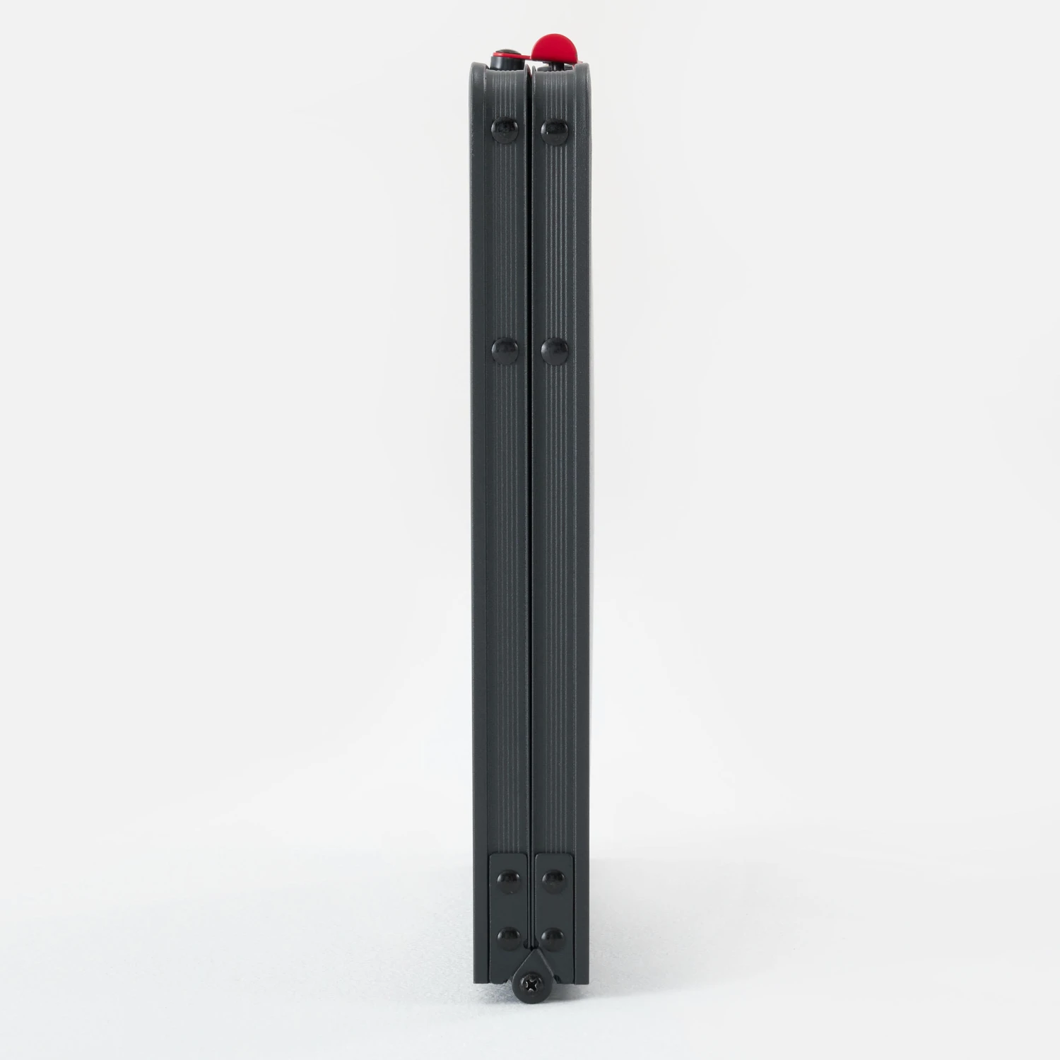 Quechua LOW FOLDING CAMPING TABLE - MH100 6 Quechua LOW FOLDING CAMPING TABLE - MH100 - Image 6