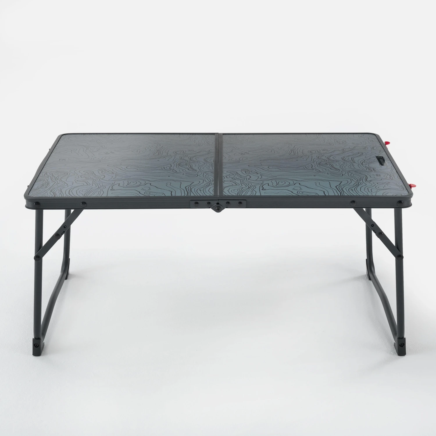 Quechua LOW FOLDING CAMPING TABLE - MH100 3 Quechua LOW FOLDING CAMPING TABLE - MH100 - Image 3