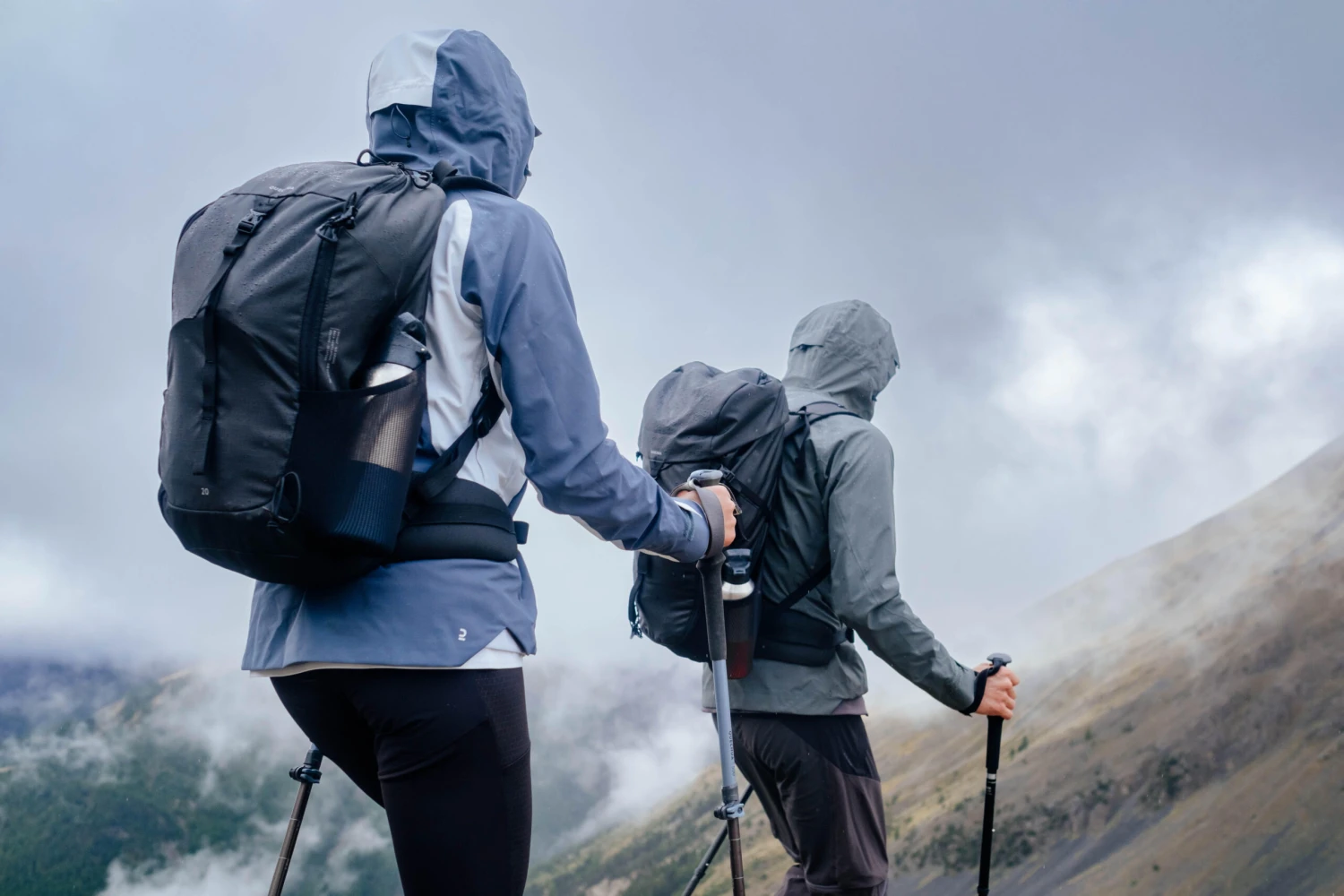 Quechua Mountain Hiking Backpack 20L 17 Quechua Mountain Hiking Backpack 20L - Image 17